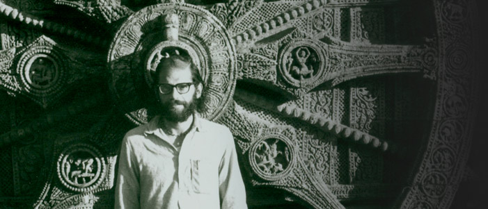 o poeta norte-americano allen ginsberg