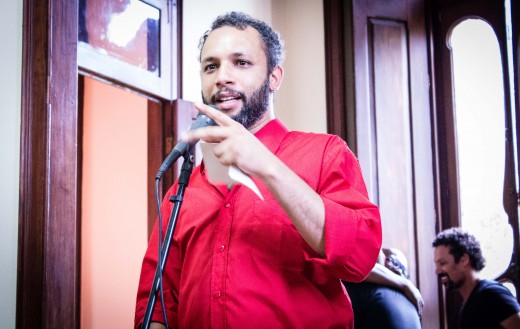 Lançamento do livro na Casa Una
